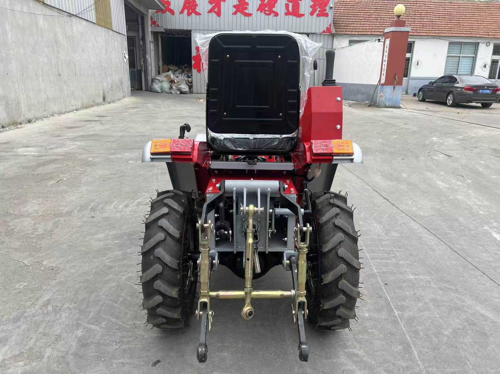 Traktor Rolniczy na Kołach, Go – Agriculture.Farming Design recenzja i cena